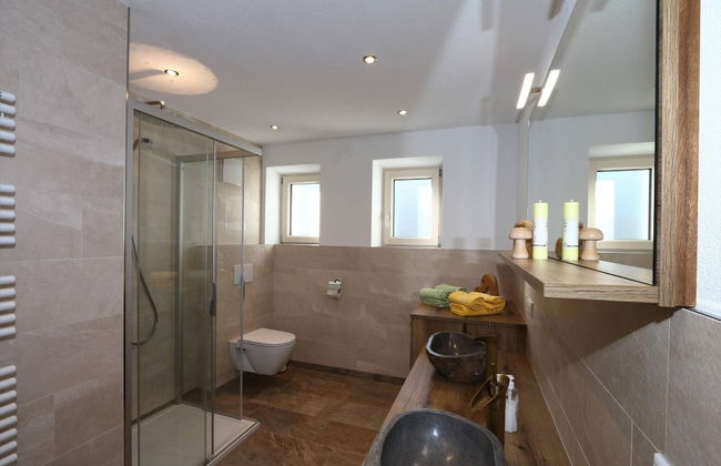 High-quality Holiday Apartment in Oberkrimml Near Waterfalls - Foto 23