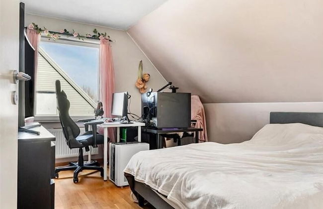 5-bed-rooms House With Jacuzzi, Free Parking, and 2 Toilets-bath in Malmö - Foto 3