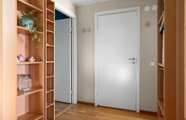 5-bed-rooms House With Jacuzzi, Free Parking, and 2 Toilets-bath in Malmö - Foto 11