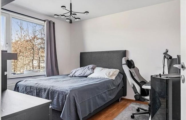 5-bed-rooms House With Jacuzzi, Free Parking, and 2 Toilets-bath in Malmö - Foto 2