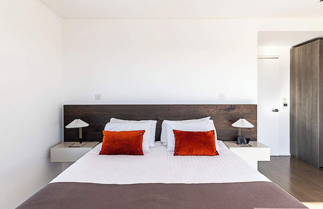 Luxurious 3-bed Sky-high Battersea Gem - Foto 9
