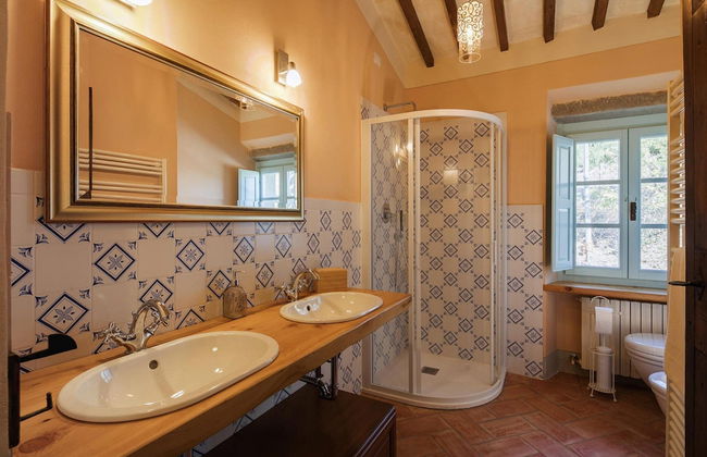 Beautiful Country House Villa Mezzavia With Private Pool in Costiglion Fiorentin - Foto 16