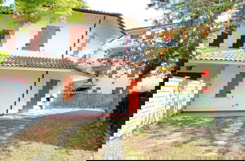 Foto 1 - Attractive Villa With Garden