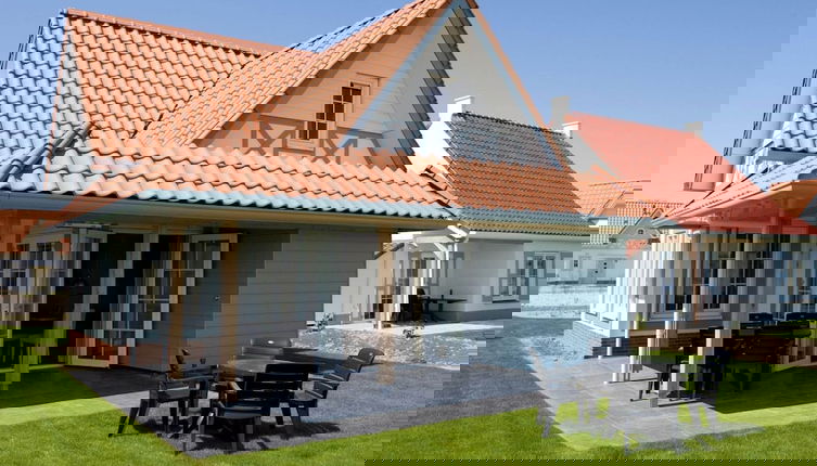 Foto 1 - Comfortable Villa With Infrared Sauna