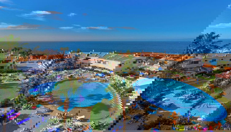 Photo 1 - Apartamento Over The Ocean
