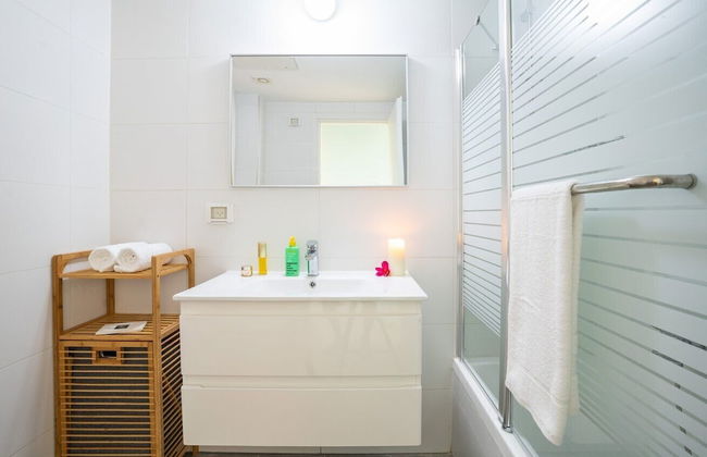 Panoramic Sea Views Coastal Escape by Sea N' Rent - Foto 31
