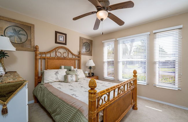 Private Pool Home ~ Just Miles From Sanibel And Fort Myers Beach ~ 3 Bedroom Home by RedAwning - Foto 6
