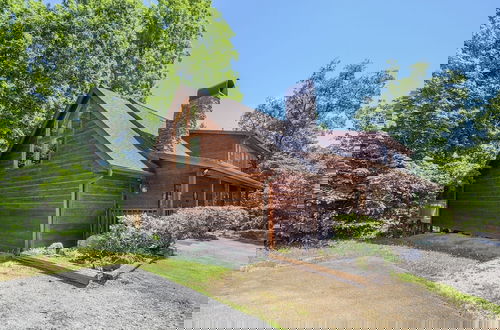Foto 41 - Er3 - Best Of Both Worlds -great Location-close To Town 4 Bedroom Cabin by RedAwning
