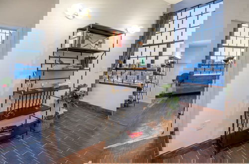 Foto 52 - Sosuite 2BR Penthouse w Balcony W D Gym