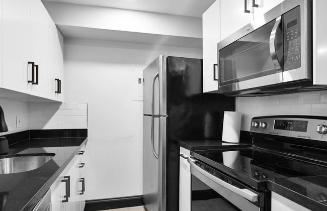Escape to This Gorgeous new Wilton Manors Villa - Foto 48
