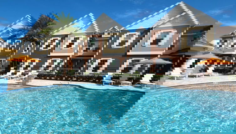 Foto 1 - New 4 BR 4 BA Villa 1804ft 5min Disney BBQ