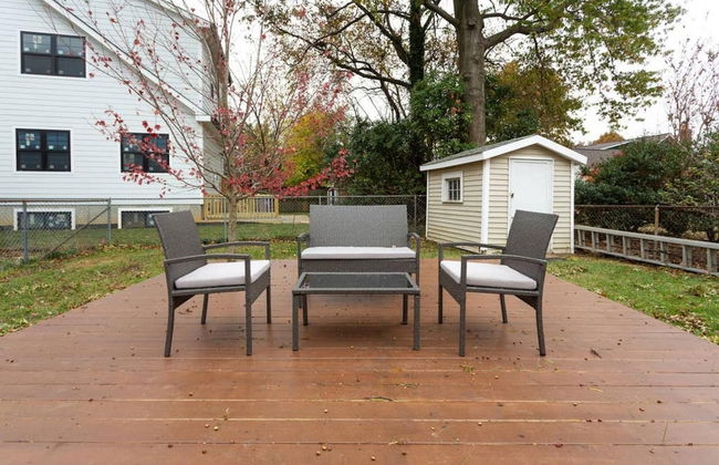 Pet Friendly 3BR Arlington Close to Metro Fast Wifi - Photo 24