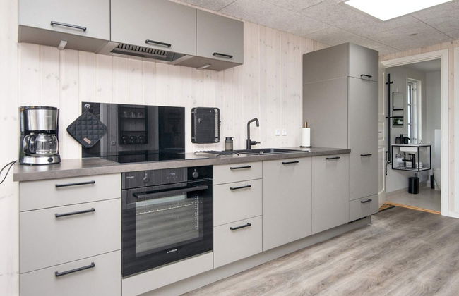 6 Person Holiday Home in Bjert - Photo 6