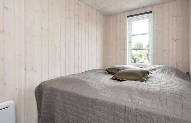 6 Person Holiday Home in Bjert - Photo 2