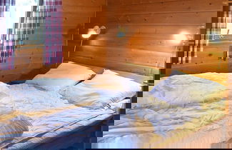 Photo 3 - 6 Person Holiday Home in Bud-by Traum
