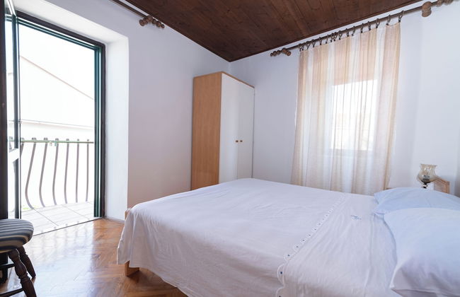 Cozy 1-bedroom Apartment Sonia - Photo 2