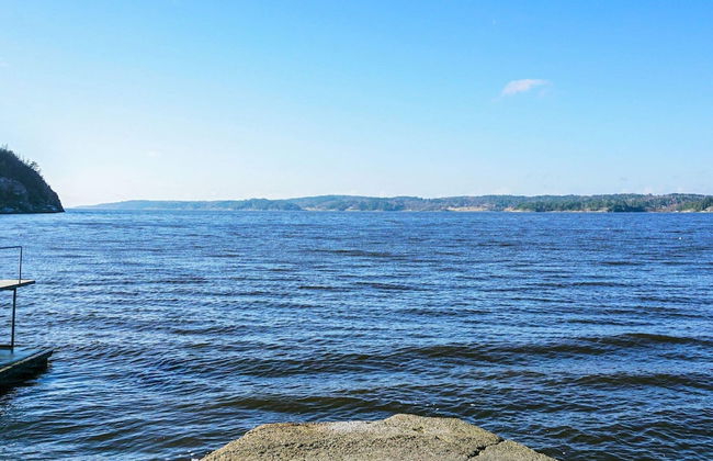 2 Person Holiday Home in Uddevalla - Foto 12