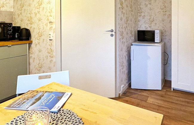 2 Person Holiday Home in Uddevalla - Foto 3