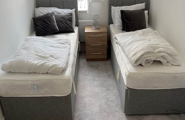 Modern 3 Bedrooms Apt. 01 - Camberley - Foto 7
