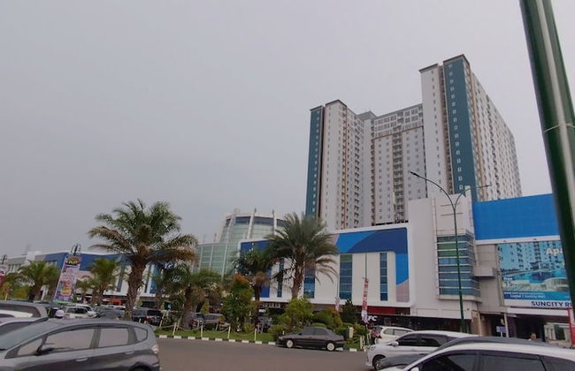 Compact And New 2Br Apartment At Suncity Residence - Foto 35