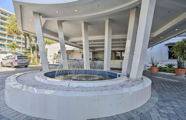 Luxe Beachfront Ft Lauderdale Resort Condo W/ Pool 1 Bedroom Apts by RedAwning - Foto 15