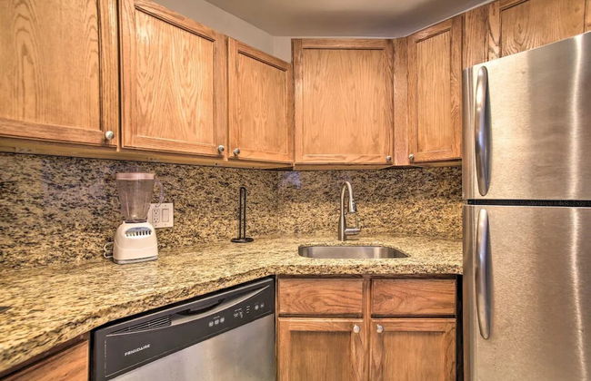 Luxe Beachfront Ft Lauderdale Resort Condo W/ Pool 1 Bedroom Apts by RedAwning - Foto 4