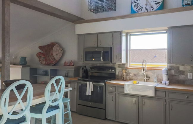 Come Stay - and Sail Away - at This Lovely Canal Home - Foto 22