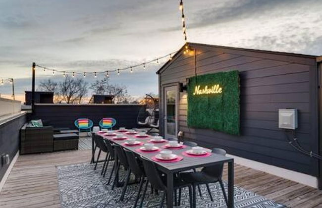 NEW Pink Howdy Oasis 13 Beds Rooftop View Parking - Foto 1