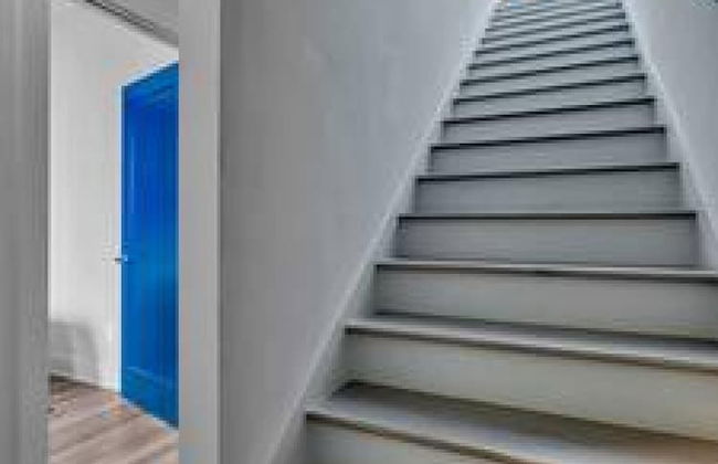 NEW Pink Howdy Oasis 13 Beds Rooftop View Parking - Foto 17