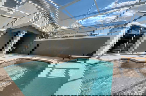 Foto 11 - Modern Villa-themed Bedrooms Private Pool Prime Location