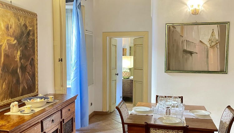 Foto 1 - Trevi Fountain Apartment
