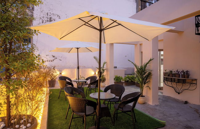 BedChambers Serviced Apartments Sector40 - Photo 10