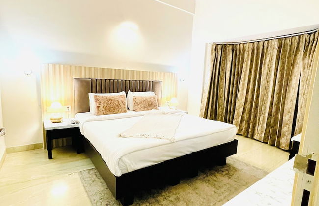 BedChambers Serviced Apartments -Artemis - Photo 3