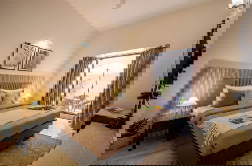 Photo 1 - BedChambers Serviced Apartments Sector40
