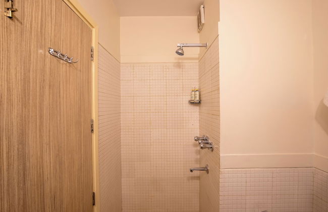 BedChambers Serviced Apartments Sector40 - Photo 14