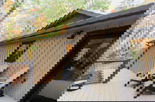 Foto 53 - Bigfoots Retreat 2 Bedroom Chalet by RedAwning