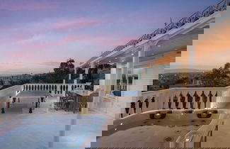 Foto 1 - Athenian Secret Glyfada