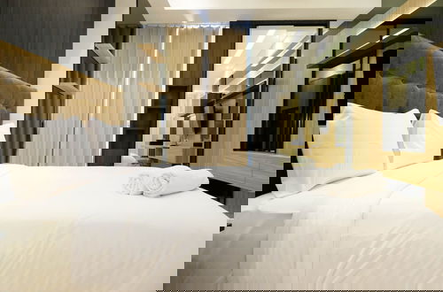 Foto 2 - Warm Studio With Access To Mall At Supermall Mansion Apartment