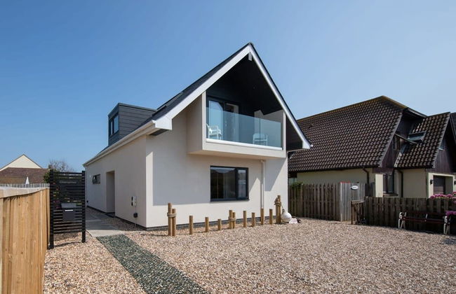 3BR Stylish Home Sea View Walk to East Wittering - Foto 80