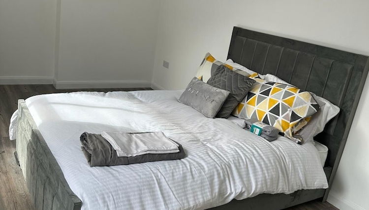 Foto 1 - Immaculate 1-bed Apartment in Northampton