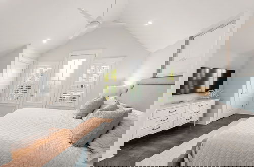 Photo 7 - Luxurious 