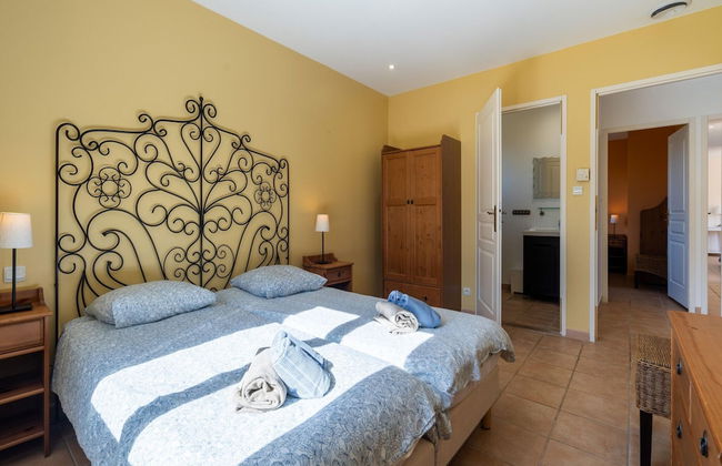 Villa in Montbrun With Pool and Mountain Views - Foto 4