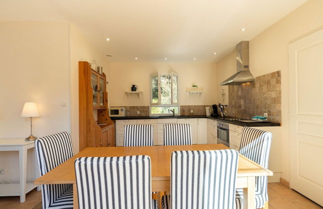 Villa in Montbrun With Pool and Mountain Views - Foto 9