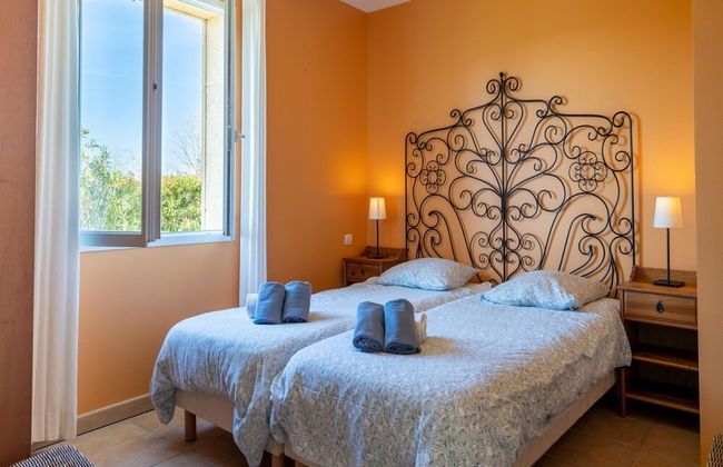 Villa in Montbrun With Pool and Mountain Views - Foto 5