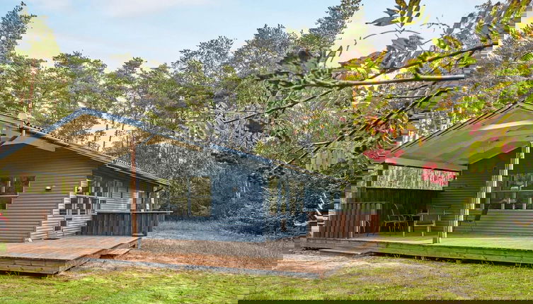 Foto 1 - 6 Person Holiday Home in Aakirkeby
