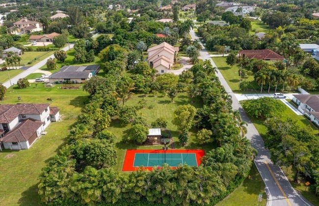 Plantation Acres Mansion 7 Bedroom Villa by RedAwning - Foto 74