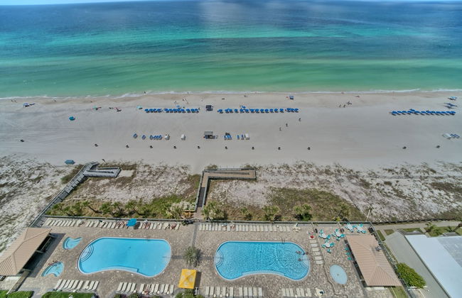 Pleasant Oceanfront Condo with Large Balcony and Beach Access - Unit 1605 by RedAwning - Photo 43