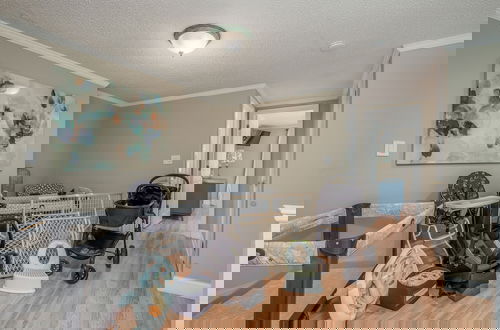Foto 55 - Great 6BR for All Ages/Heated Pool 5 Min to Beach by RedAwning