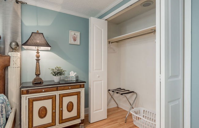 Great 6BR for All Ages/Heated Pool 5 Min to Beach by RedAwning - Foto 63