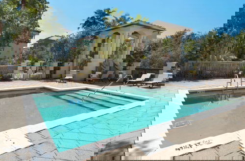 Foto 26 - Seagrove 5 Bedroom - Deeded Beach - Elevator - Community Pool - Sleeps 12!